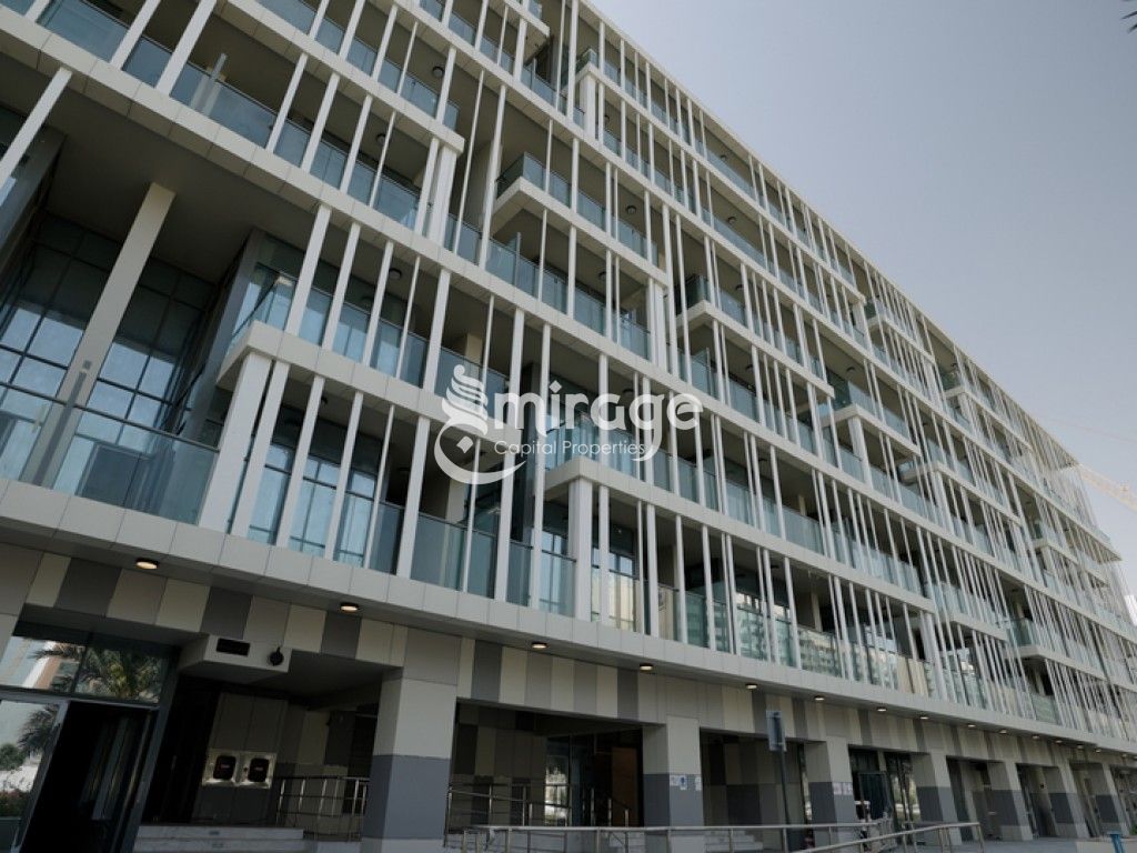 Spacious 2BR Loft | Modern Facilities | Prime Location