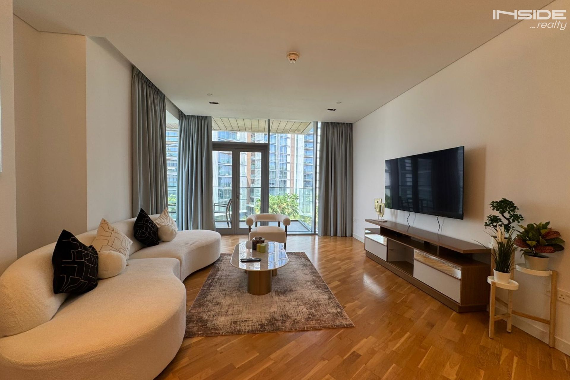Prime Location | Family Area | Bright Layout