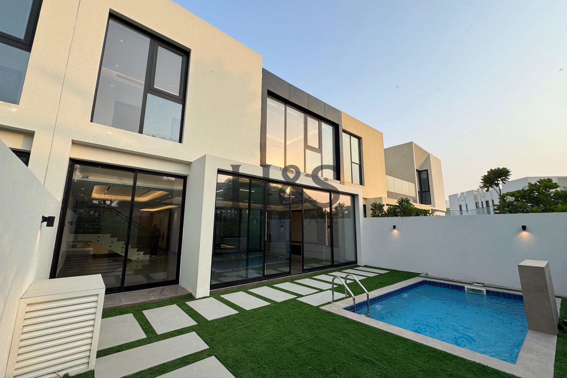 4-Bedroom Villa | Private Pool | Beachfront & Golf Course Living