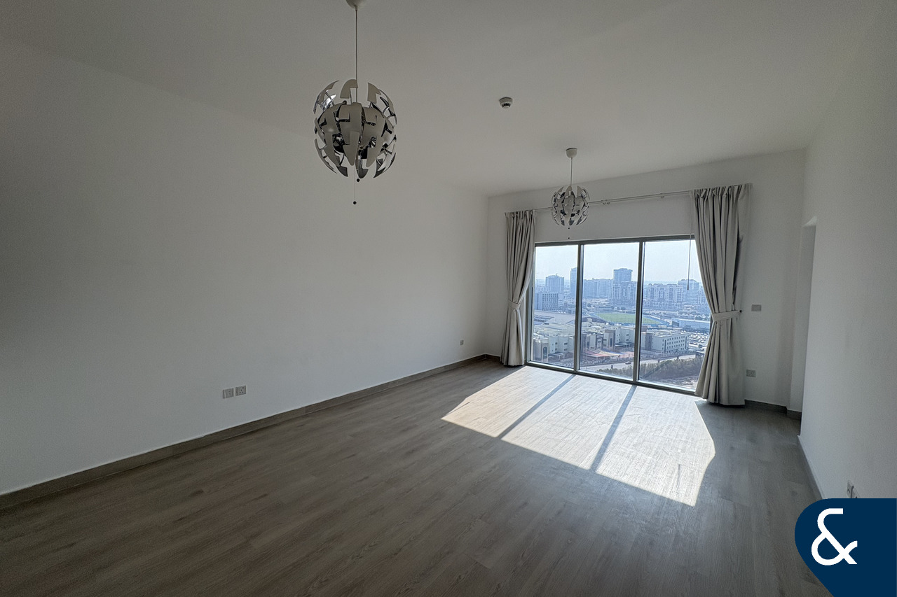 High floor | Spacious | Open View
