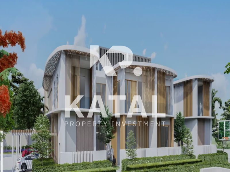 High Ceiling | Beach Access |...