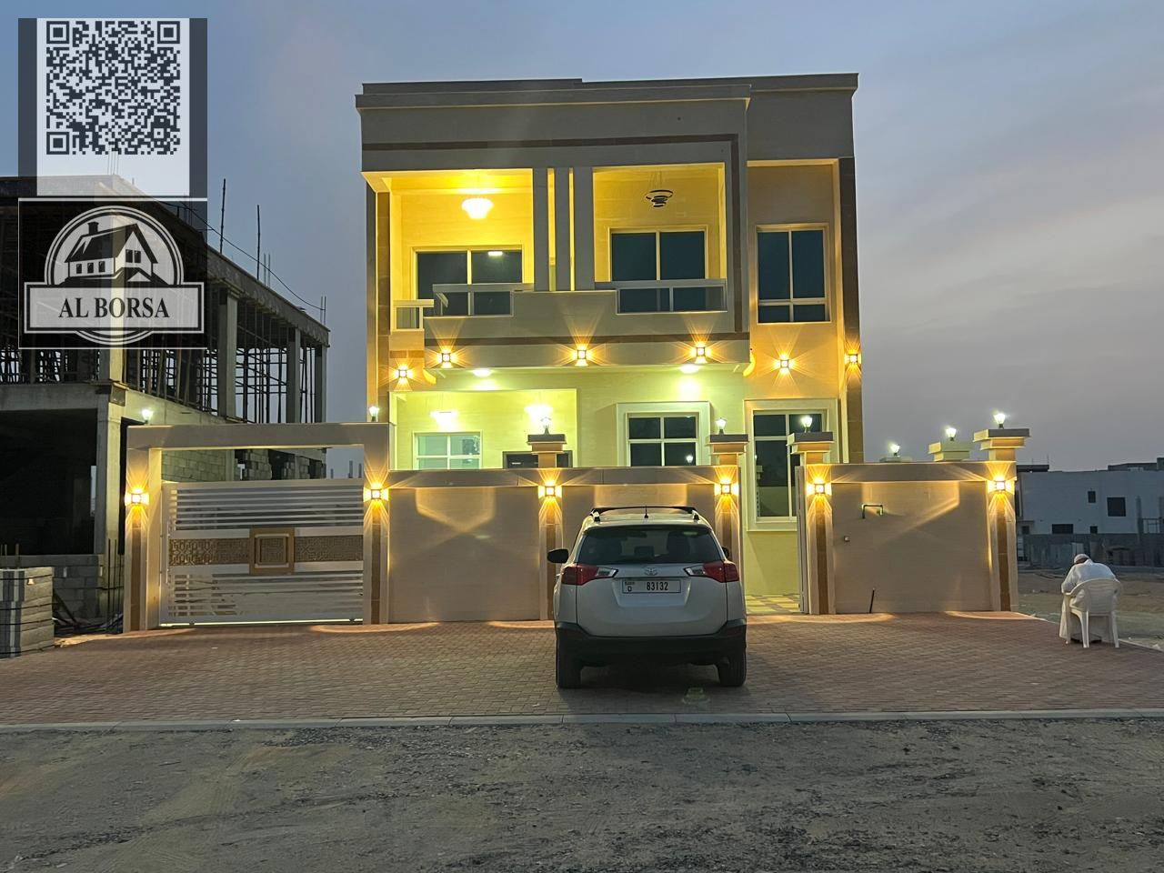 Villa for sale – Al Zahiyah, Ajman | 5 master bedrooms, 3 living rooms, majlis, maid's room, jacuzzi, rooftop terrace and barbecue, 5 private parki