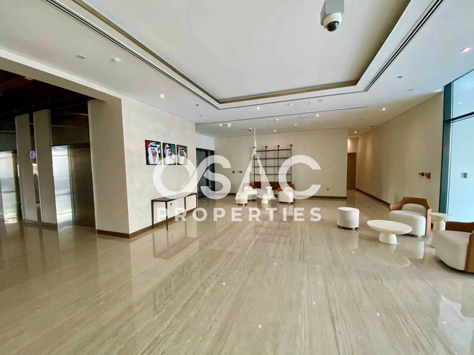 READY TO MOVE | UNFURNISHED SUITABLE
