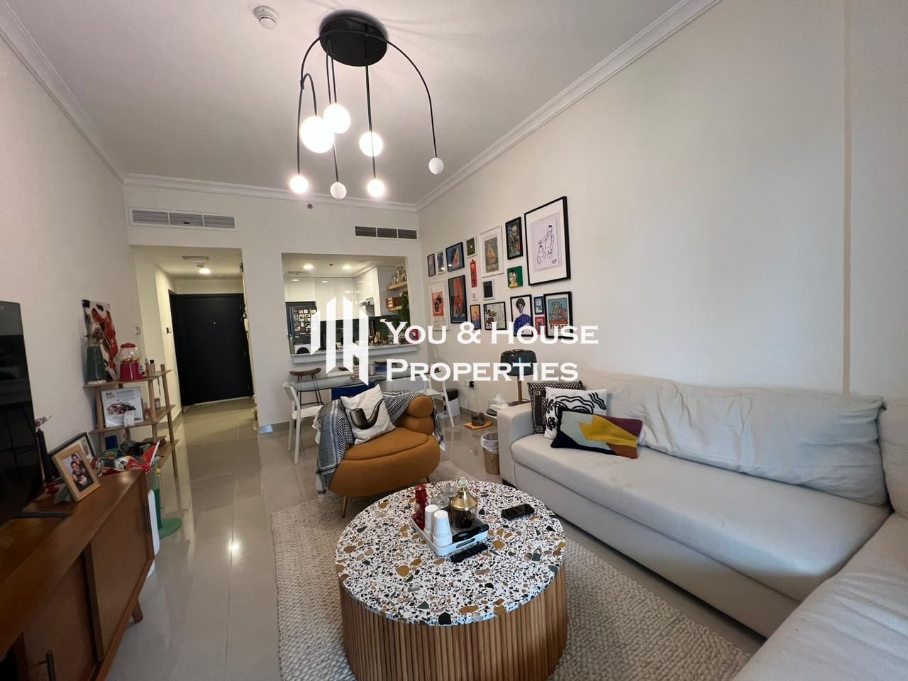 Spacious 3Bed Apartment I Fully Furnished I Great Quality