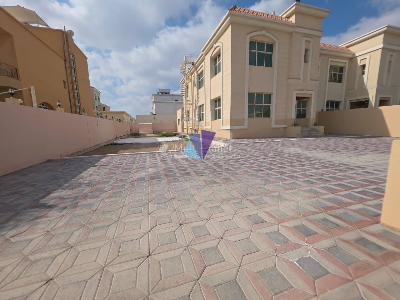 Private Entrance , Good Finishing , Great Deal