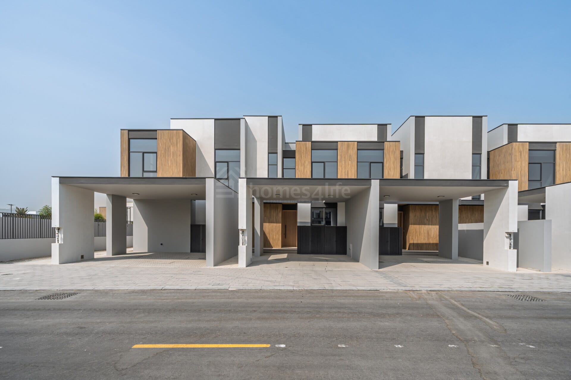 BRAND NEW | READY TO MOVE | MULTIPLE OPTIONS