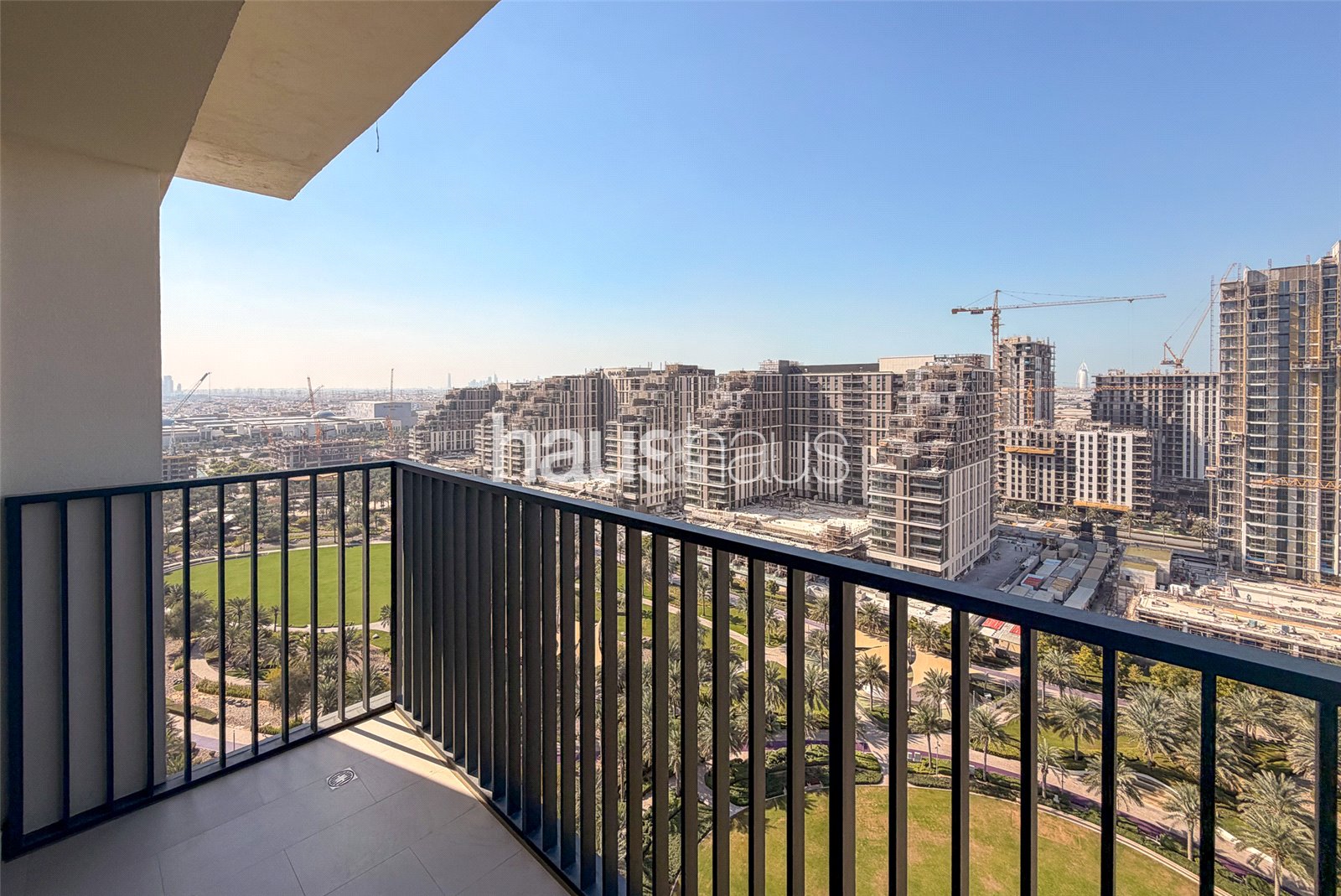 Park Views | Brand New | Corner Unit | Maids