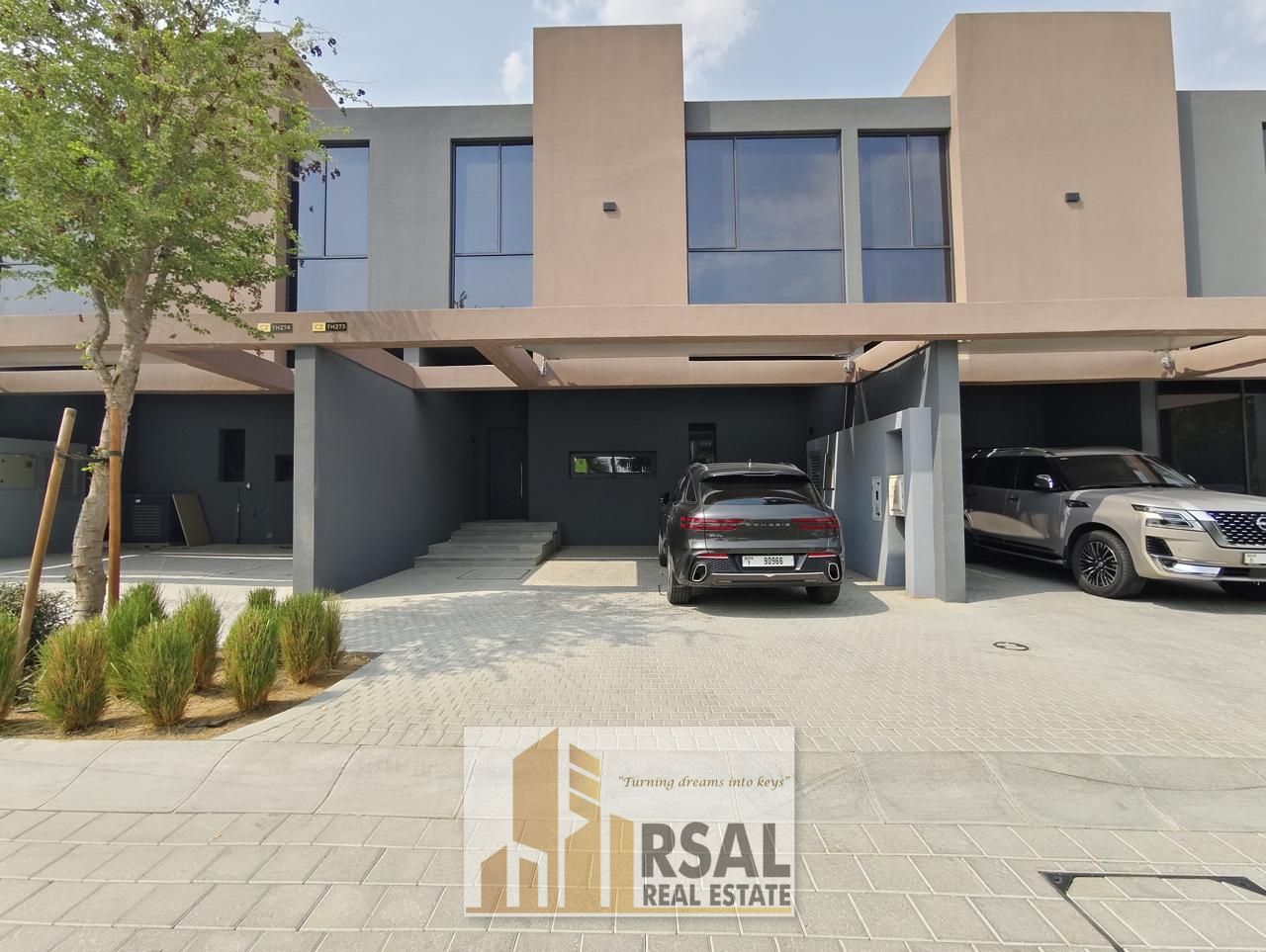 Elegant 3-Bhk Middel Unit in Masaar Sendian