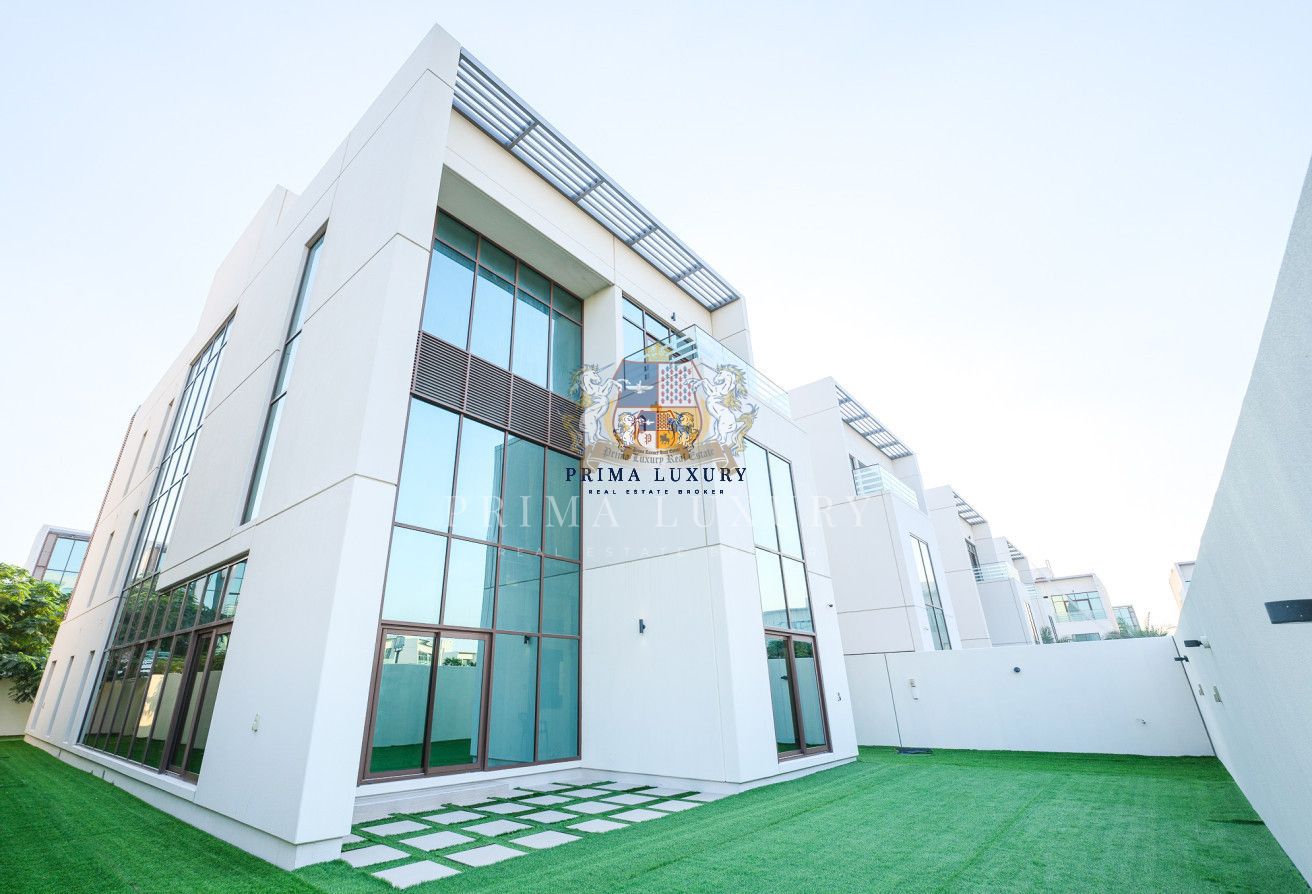 Corner Unit | Backing Park | Rooftop Terrace