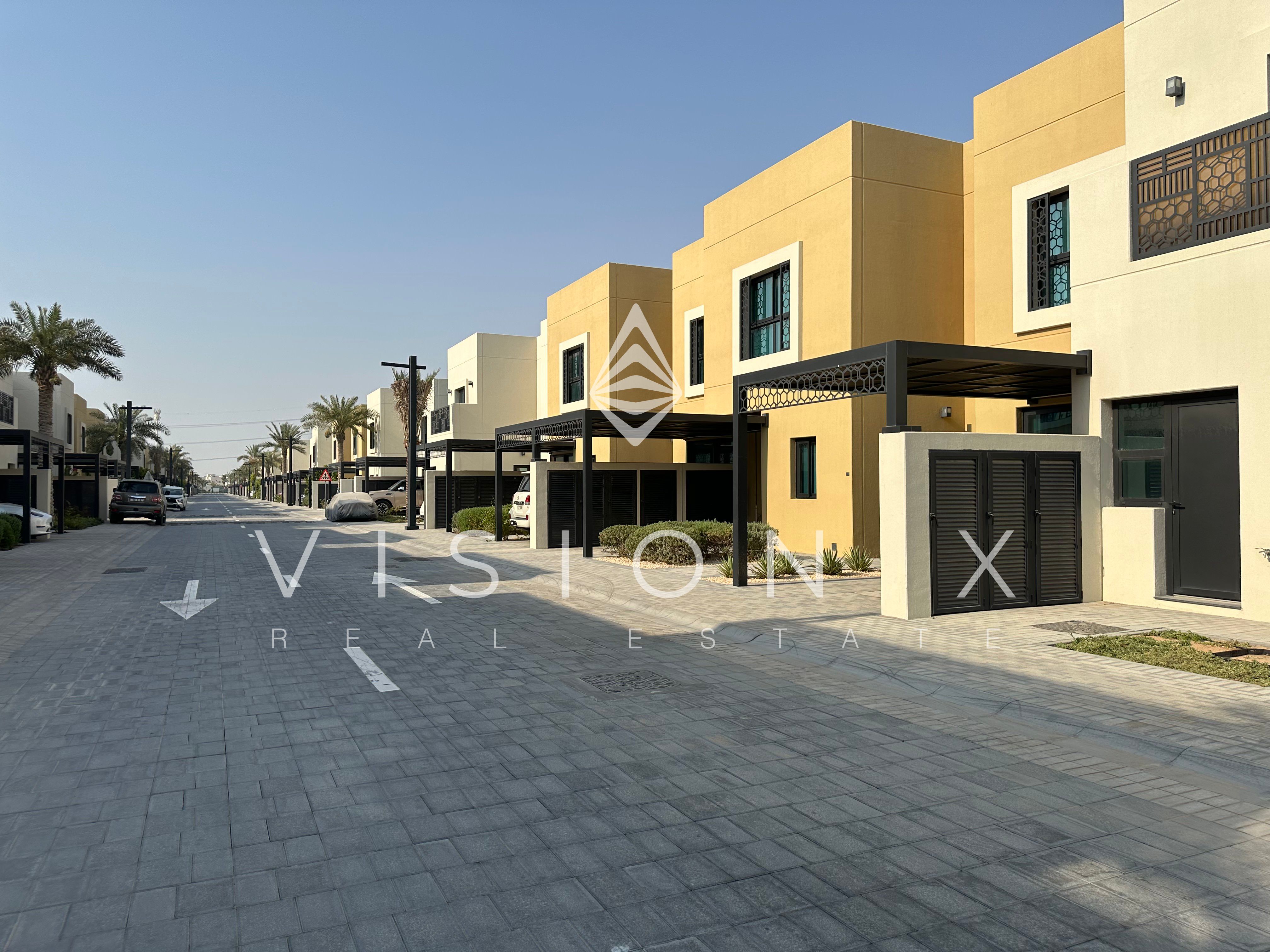 Luxury Ready Villas | Brand New | Sustainable City