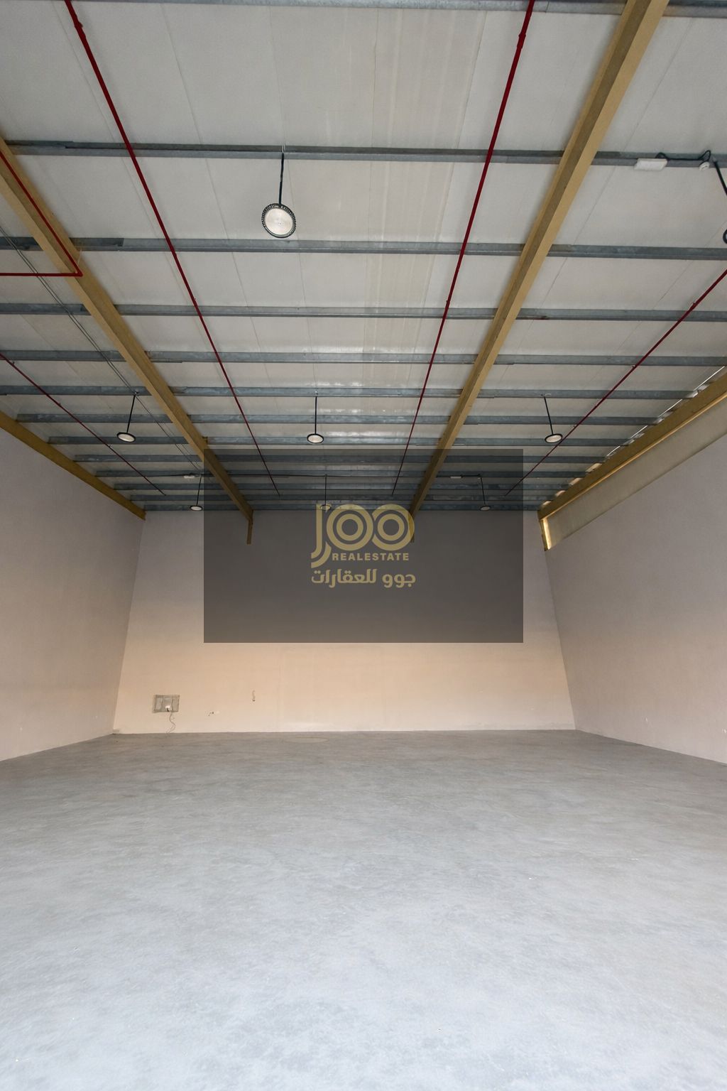 Warehouse available for annual rent in Umm Al Thoob | 3,000 sq. ft. | 25 kW power | Suitable for all activities