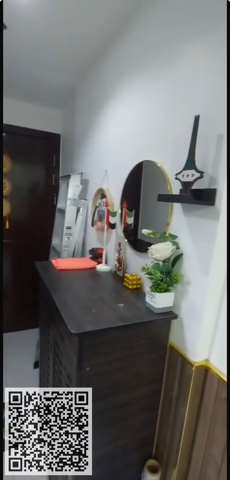 Apartment for sale, a room, a living room, a kitchen and a bathroom, excellent finishing