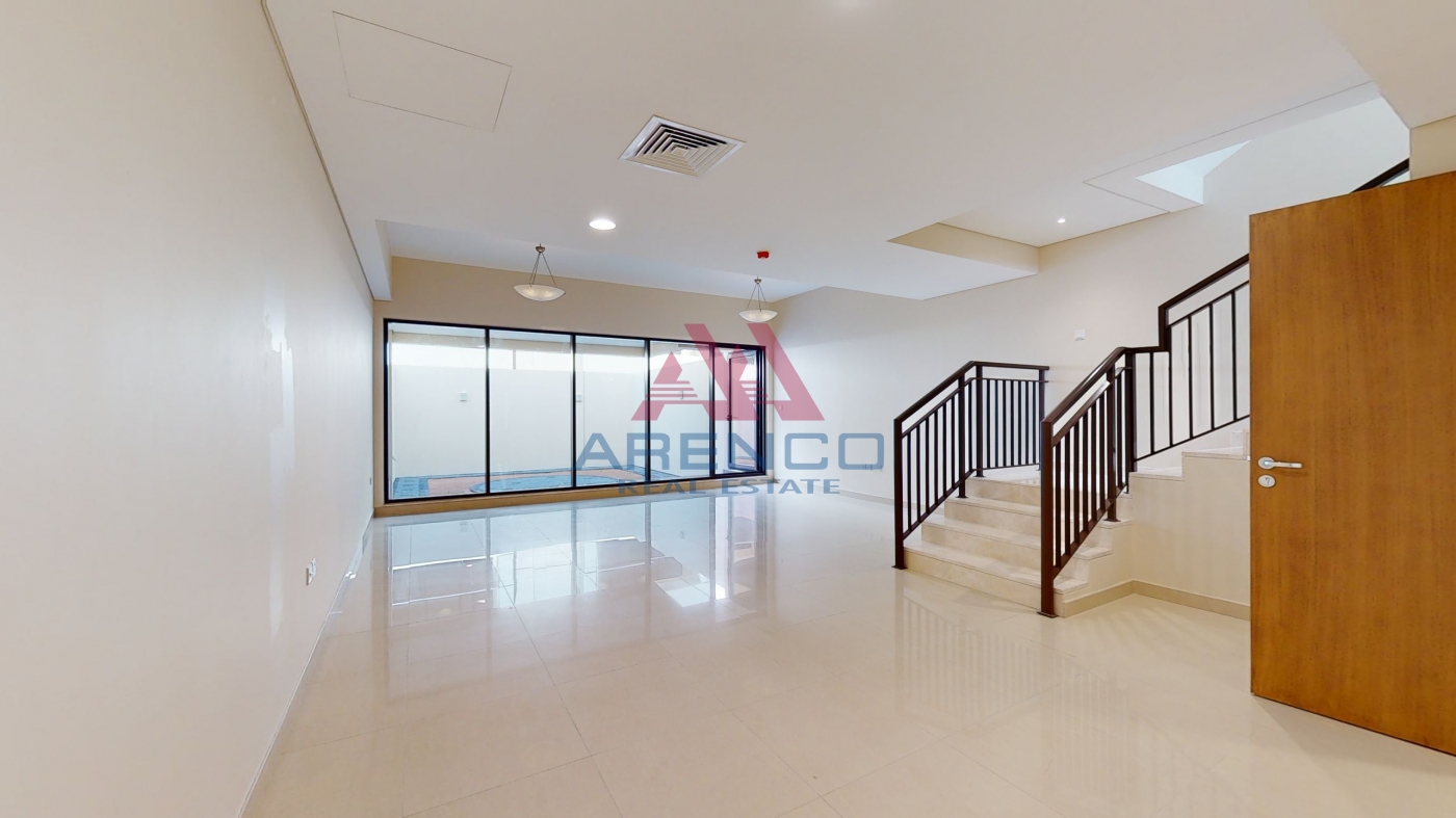 Newly Build / 02 Parking / Direct from Owne