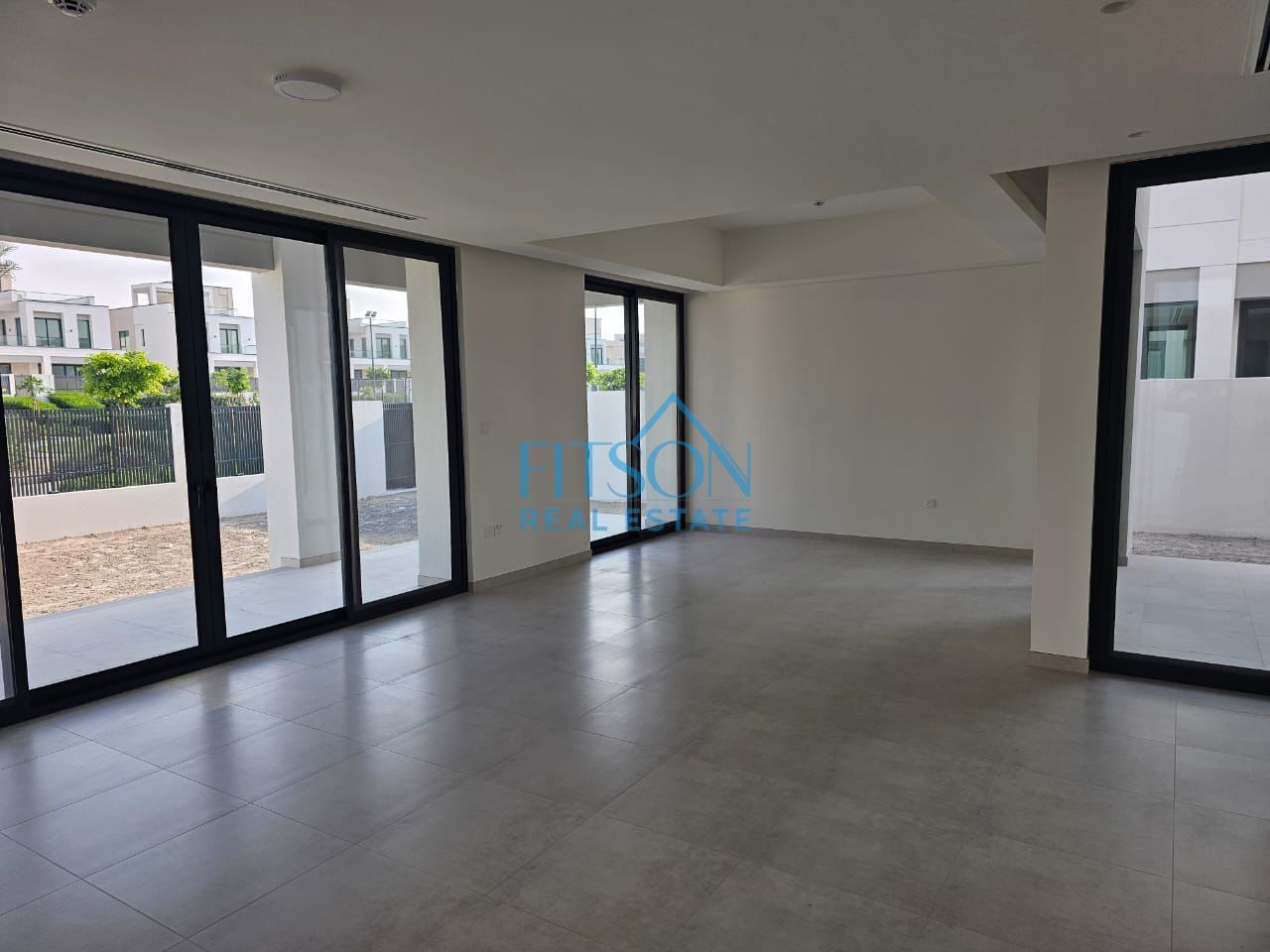 BIG LAYOUT | VACANT | PRIME LOCATION