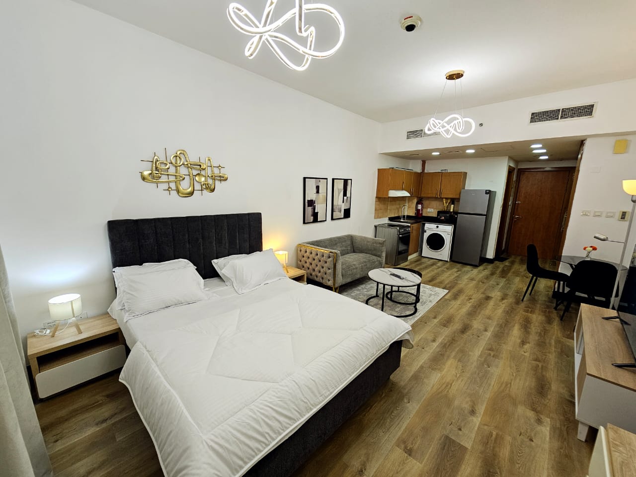 Newly Furnished Studio || Amazing Lake and Pool View || Wooden Flooring Apartment || Near Me'aisem City Centre
