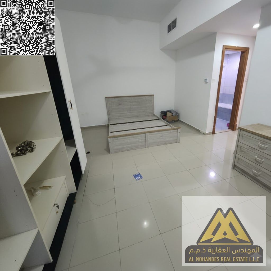 Apartment with excellent size and a prime location in Pearl Towers