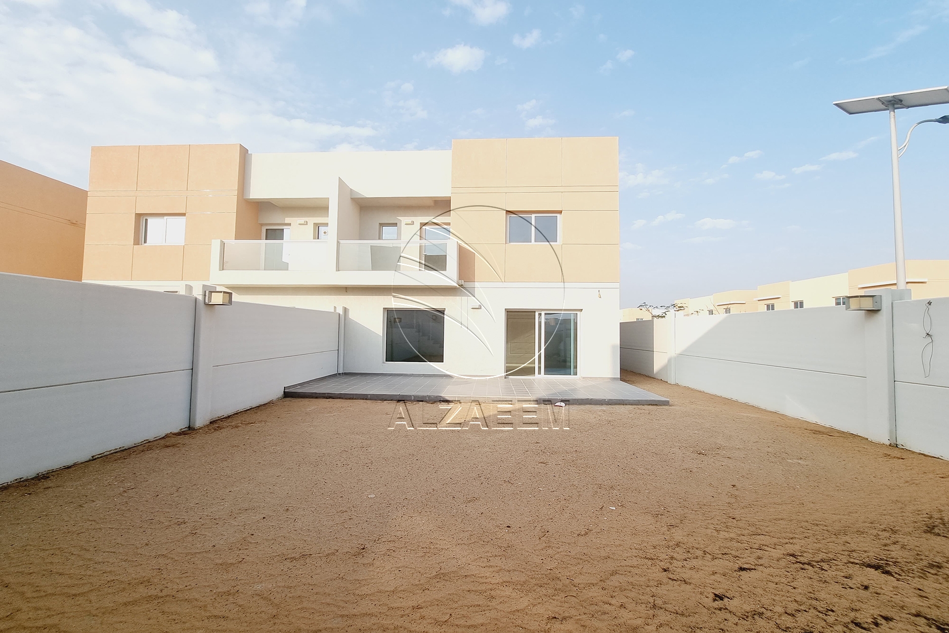 Single Row Corner | Big Plot | Great Location