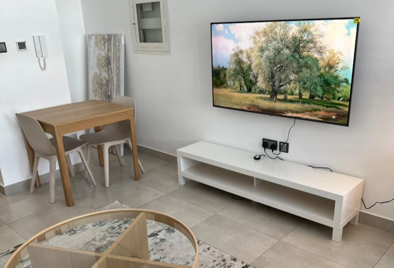 Fully Furnished | Ready | Community View
