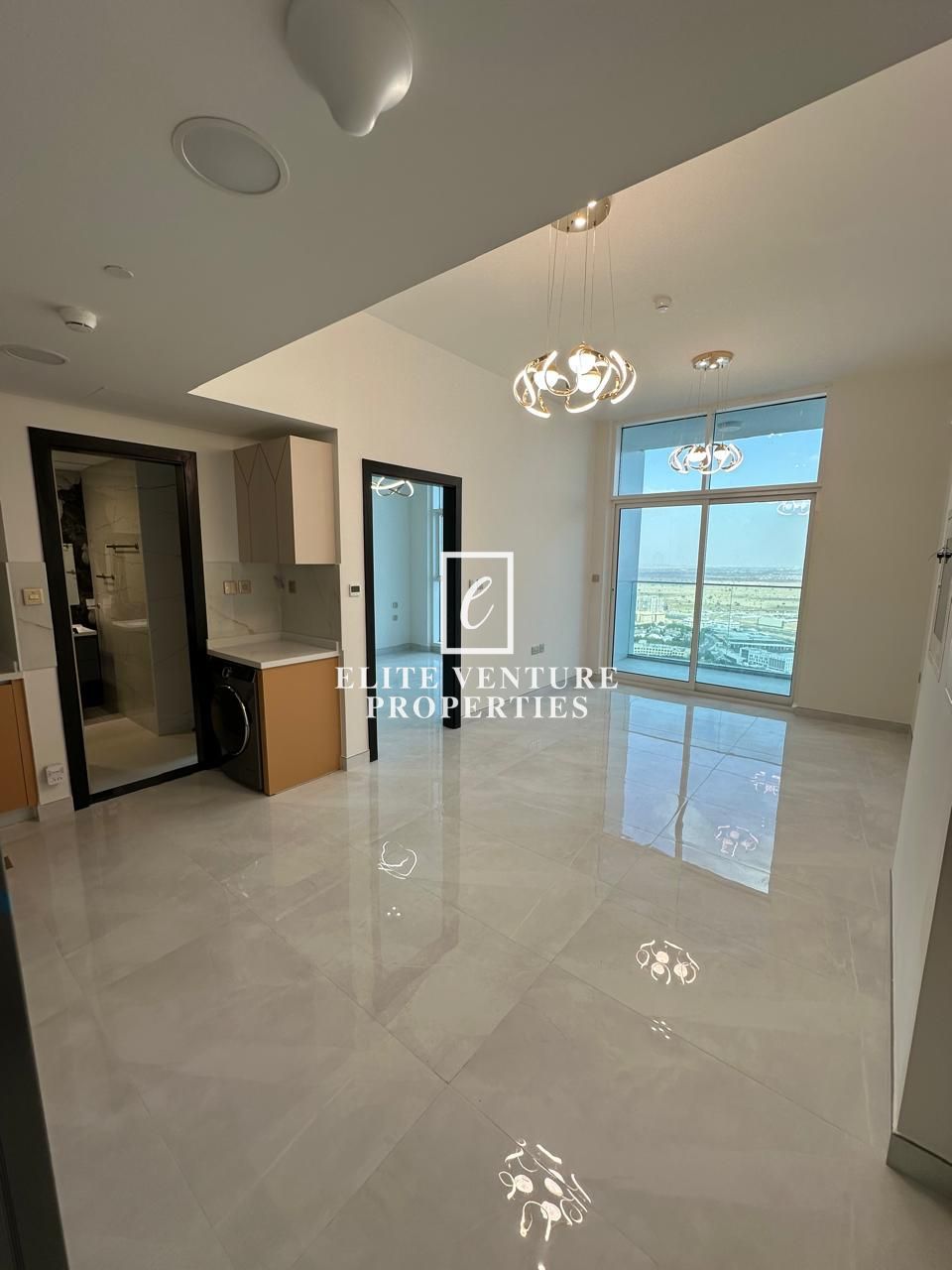 LUXURY LIVING | MIRACLE GARDEN VIEW | HIGH FLOOR