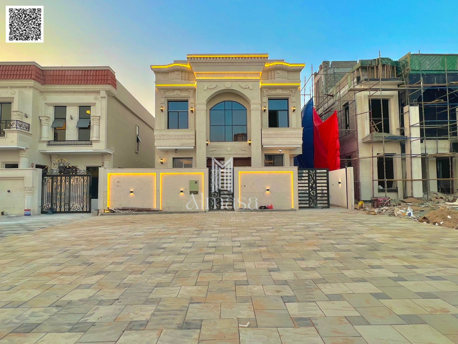 Spacious Residential Property with Full Utilities