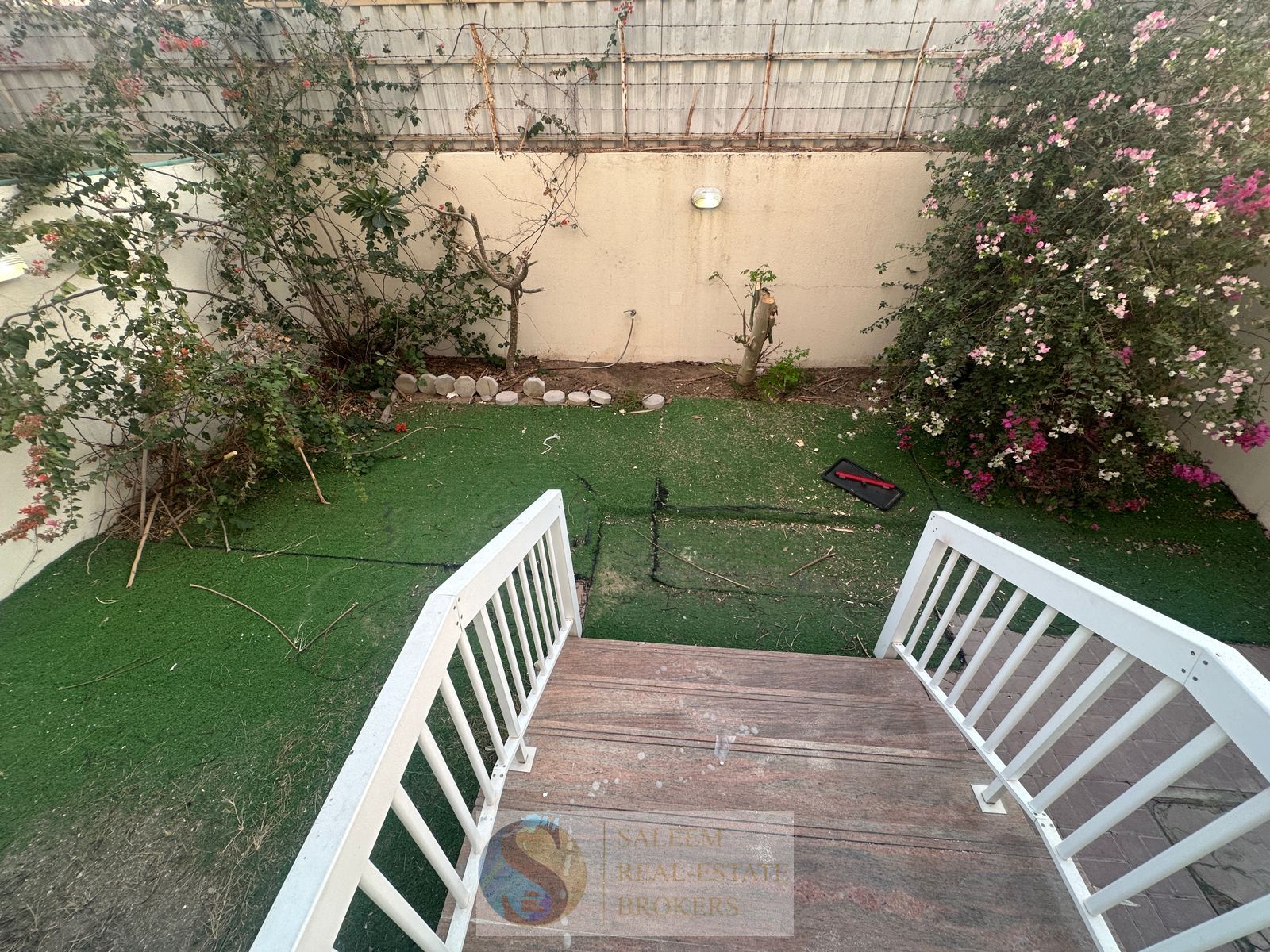 MIRDIF Private Semi Independent Villa 3Bedroom+Maidsroom
