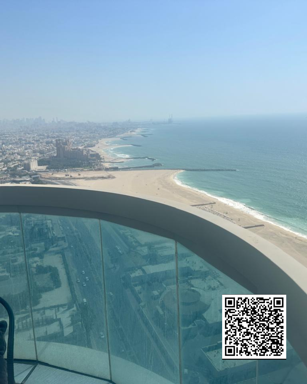 Luxury 2BHK Fully Furnished Apartment for Yearly Rent in Corniche Tower with Sea View