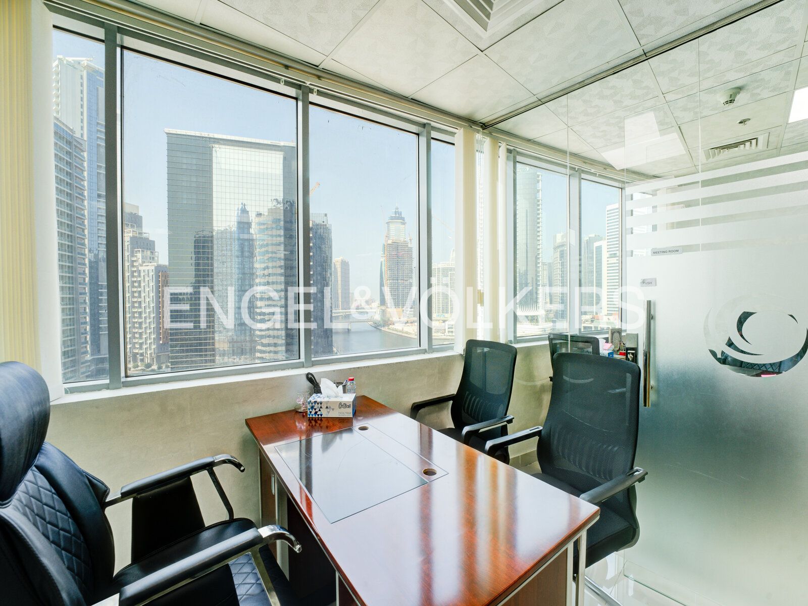 Prime Location|Canal Views|Unfurnished|Available