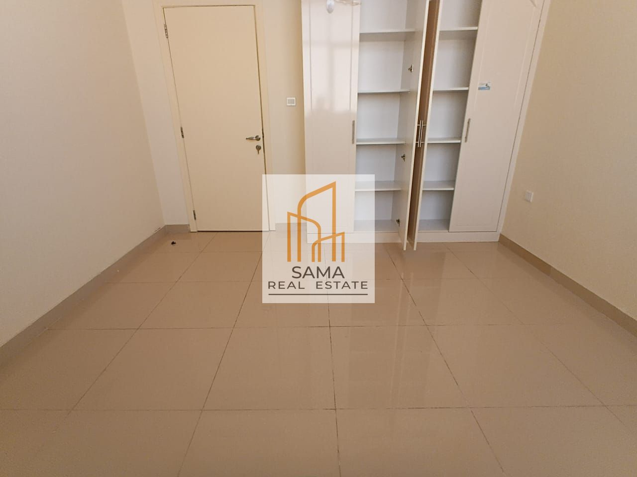 3bhk available for family r60k