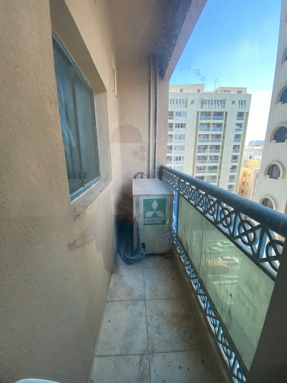 For rent in Al Roulah Sharjah 2-bedroom apartment, family-friendly, spacious, prime location near transport and all amenities