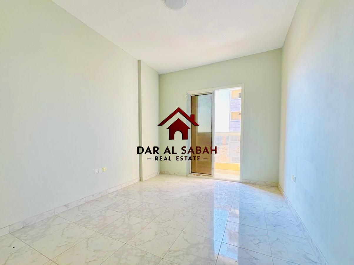6 cheque payment/very cheap price/ready to move/easy assess to dubai !