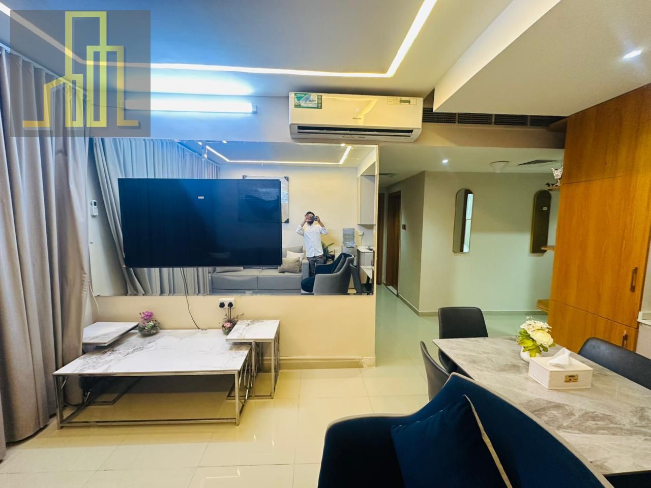 Luxurious furnished 3BHK in mazaj 2 sharjha