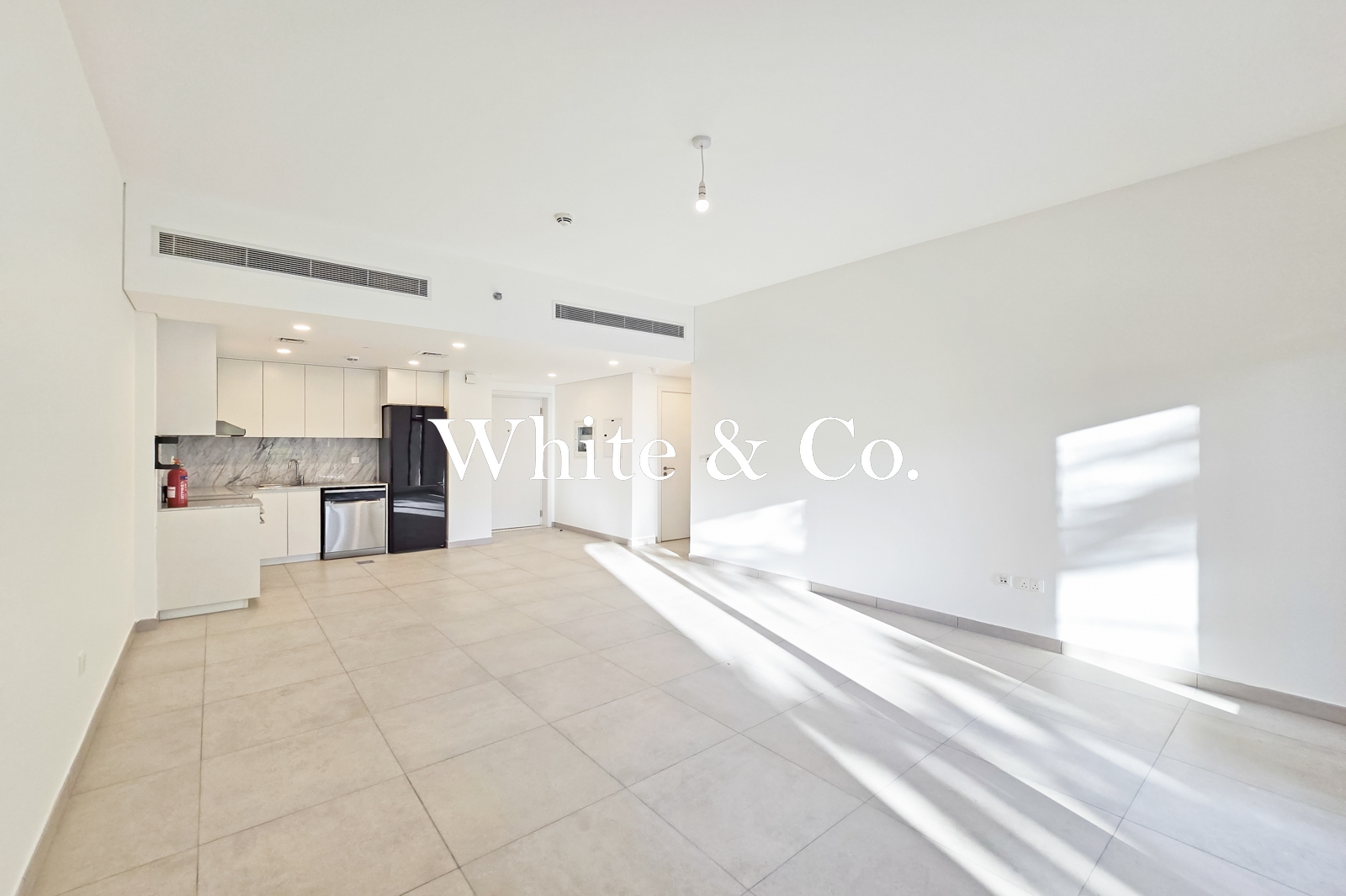 Large Terrace | Vacant Now | Rare unit