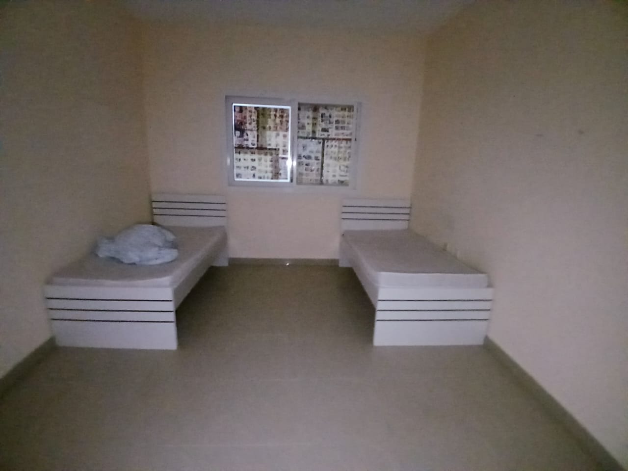 BRAND NEW BUILDiNG // NEAR TO MUWELIAH BUS STOP // SPECIOUS 1BHK FOR COMPANY STAFF// CAL TO ALI BHATTI?