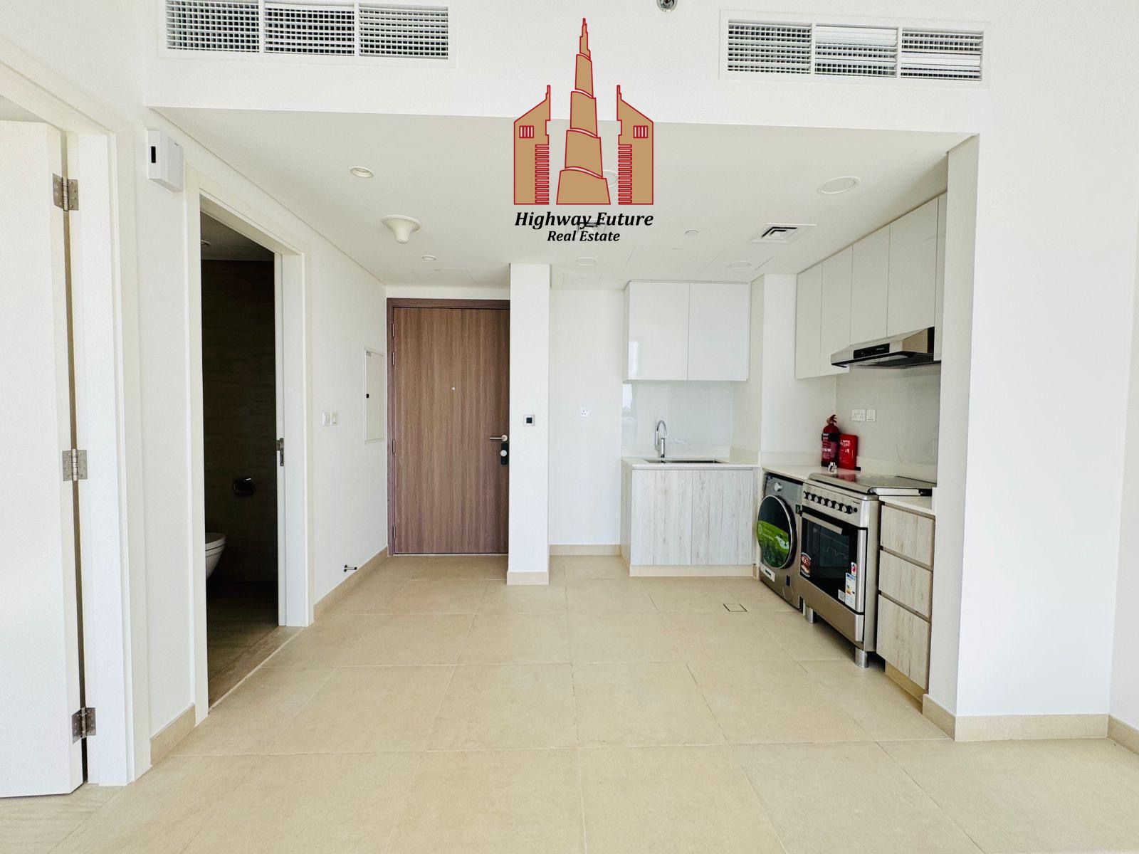 Master 1 bhk with balcony beautiful view with open kitchen