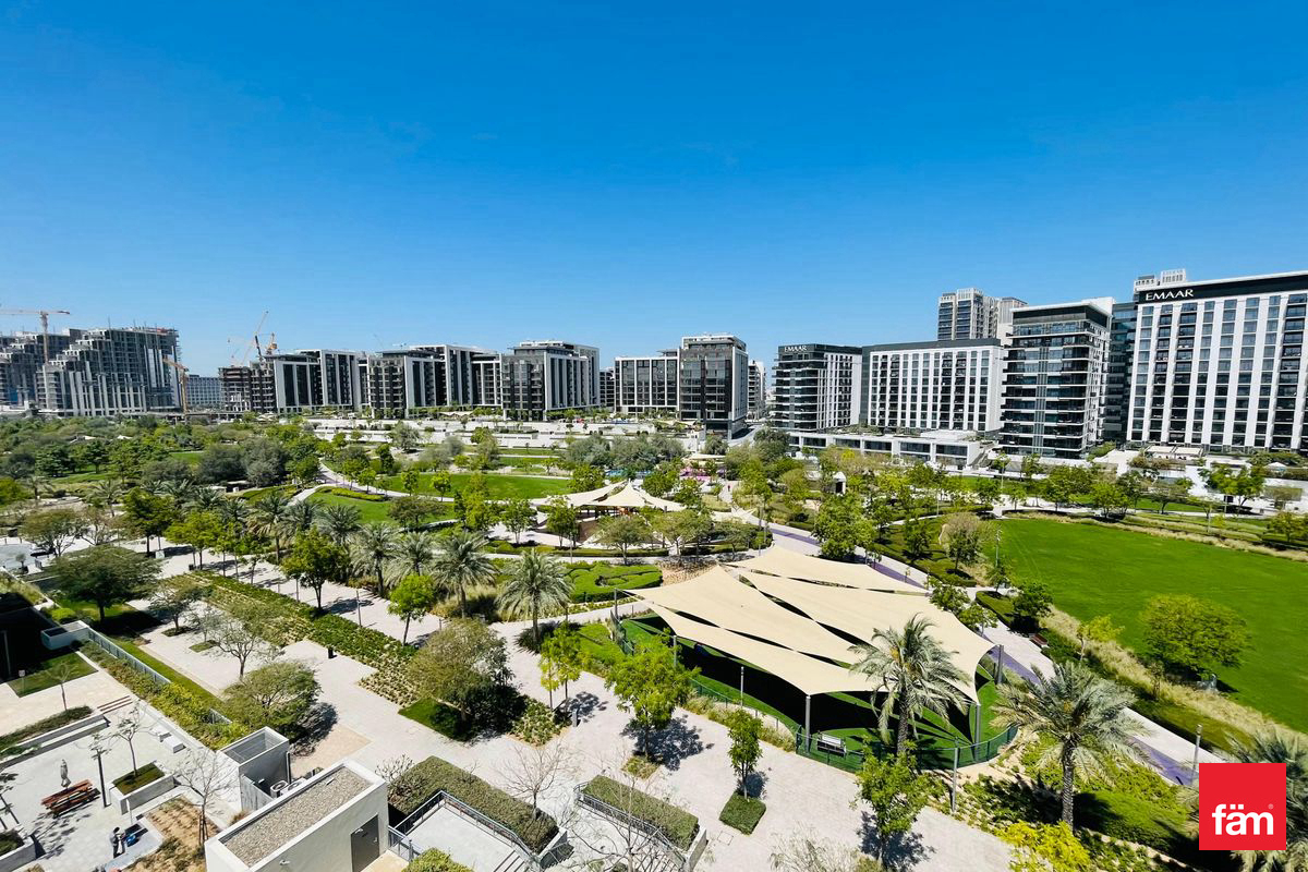 Community Expert | Ready to move | Park View