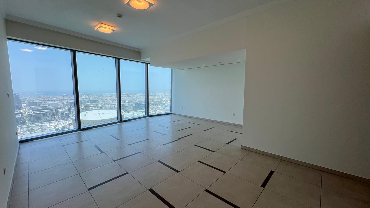 SZR View | Luxurious | Prime Location