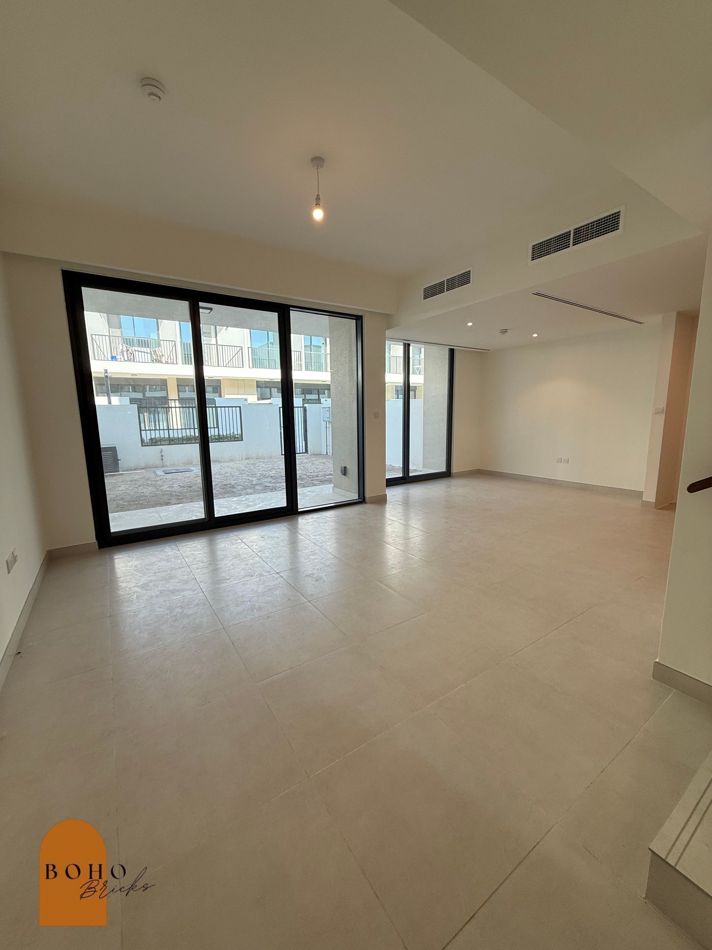 New | Ready to Move | BUA 2014sqft
