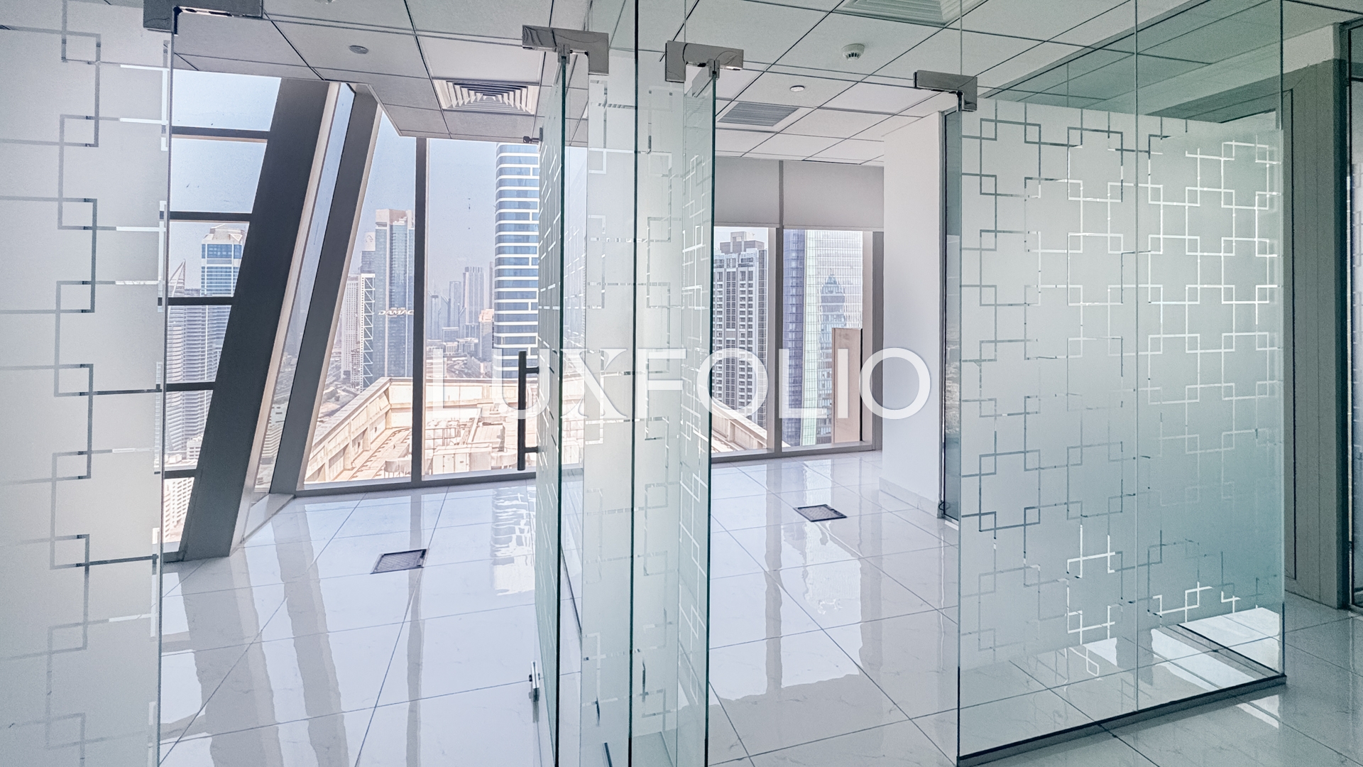 FITTED UNIT | VACANT | PARTITIONED