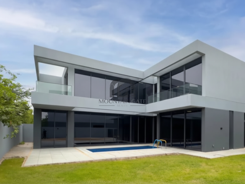 Villa with open view, pool, and private garden