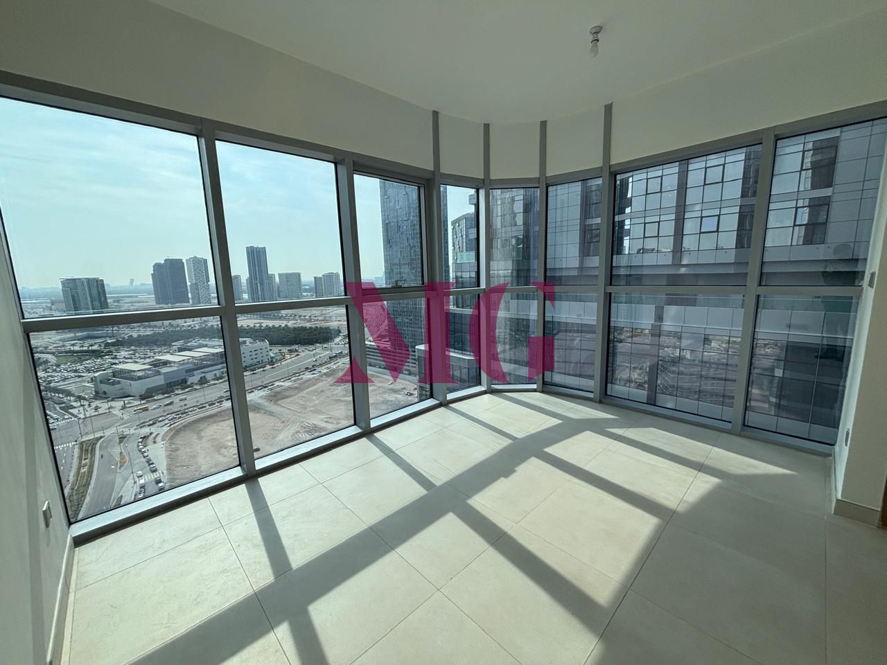 Elegant and Perfect 3 Bedrooms Apartment ( GYM , Pool , Parking )