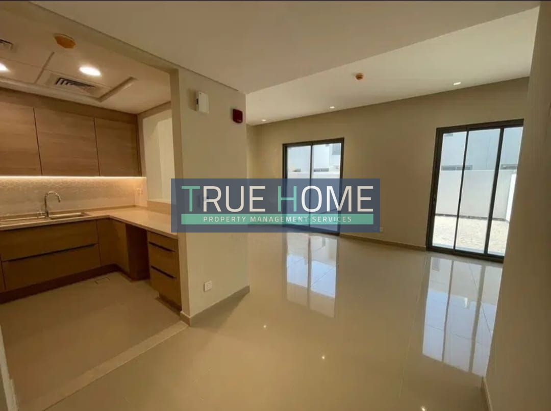 Middle Unit | Back To Back | Hot Price