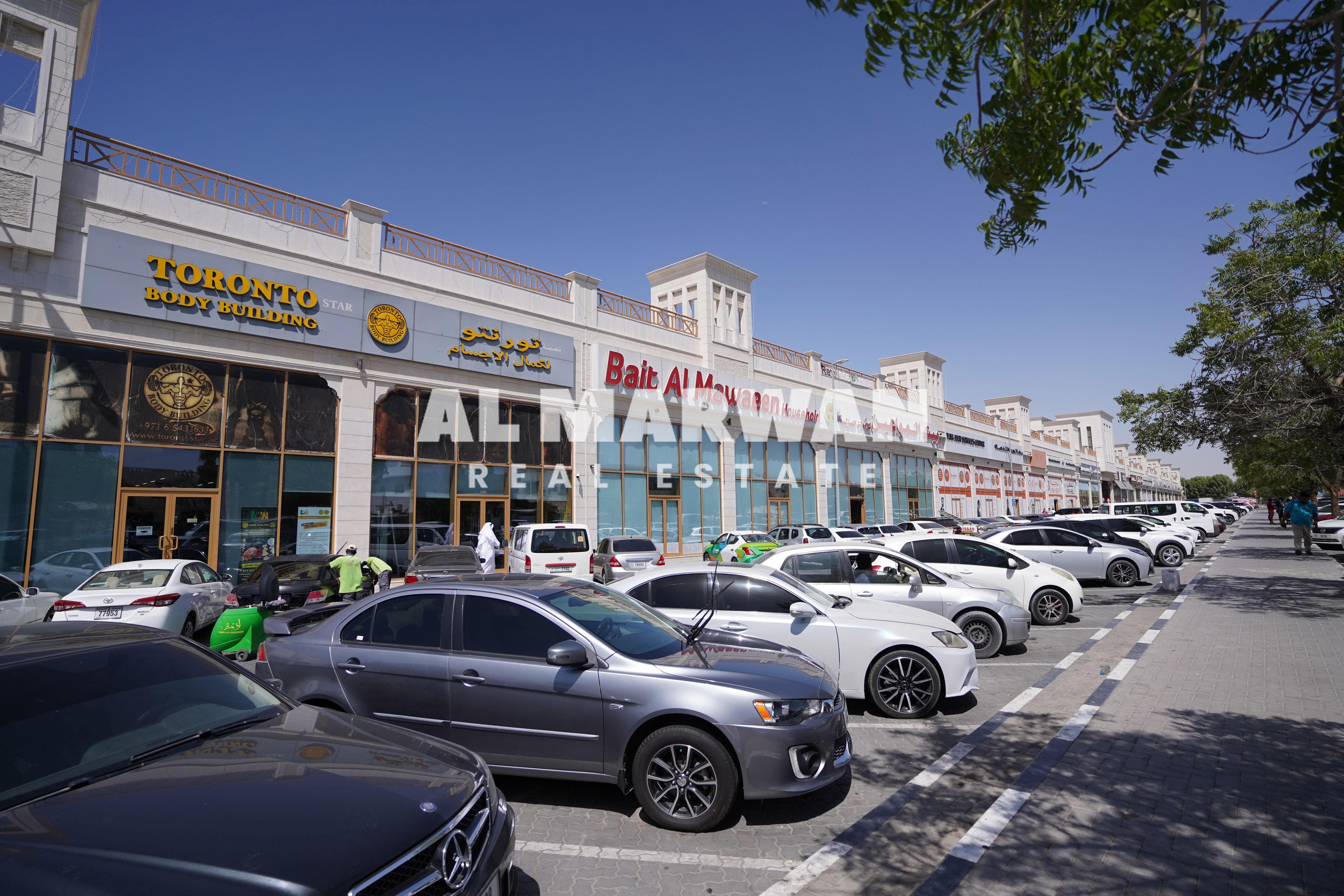 Shops-Zero commission-Prime Luxury Location