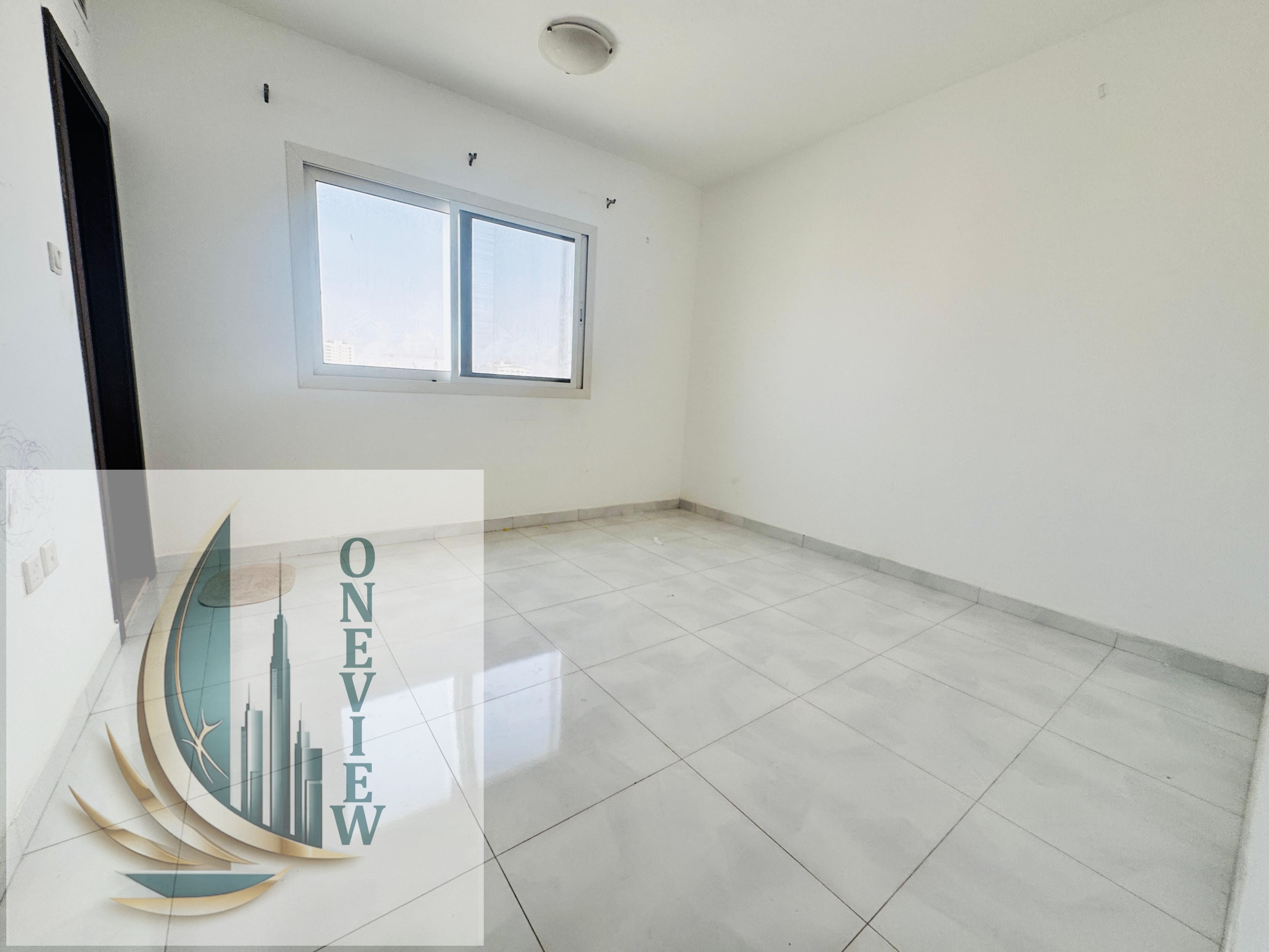 HOT OFFER//BRAND NEW BUILDING//HUGE 1BHK IN ONLY 29,000 CLOSE TO MEGA MALL//NICE LOCATION