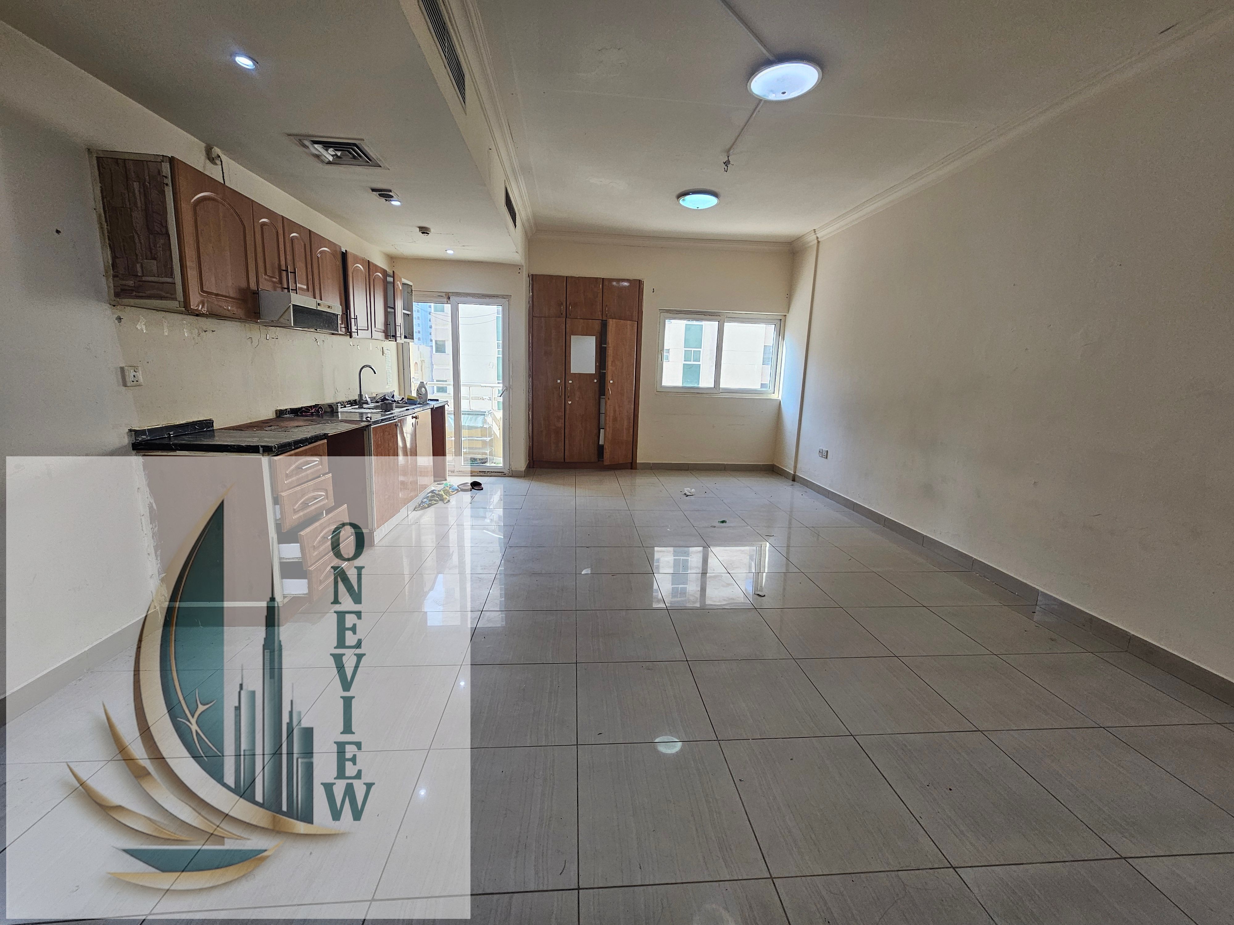 SPACIOUS STUDIO RENT 23K WITH BALCONY + WARDROB + FULL WASHROOM FAMILY BUILDING