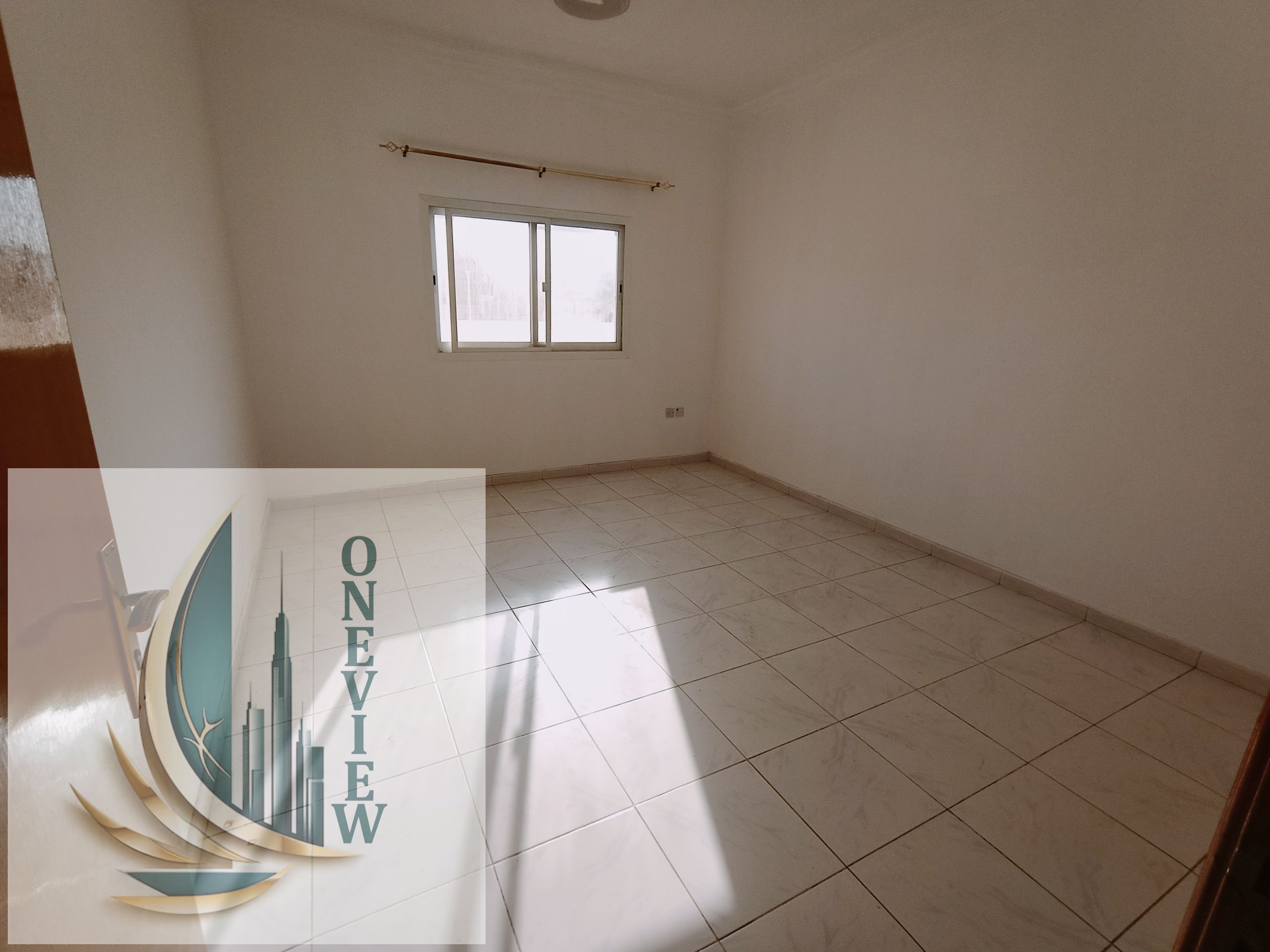 Specious flat 1 BEDROOM HALL family BLD just 27999