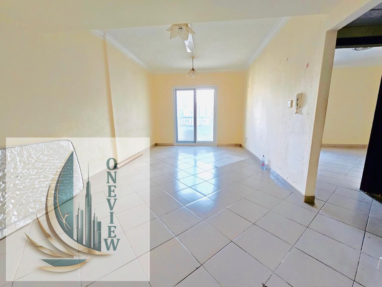 No Deposit Specious flat 1 BEDROOM HALL family BLD just 27990.