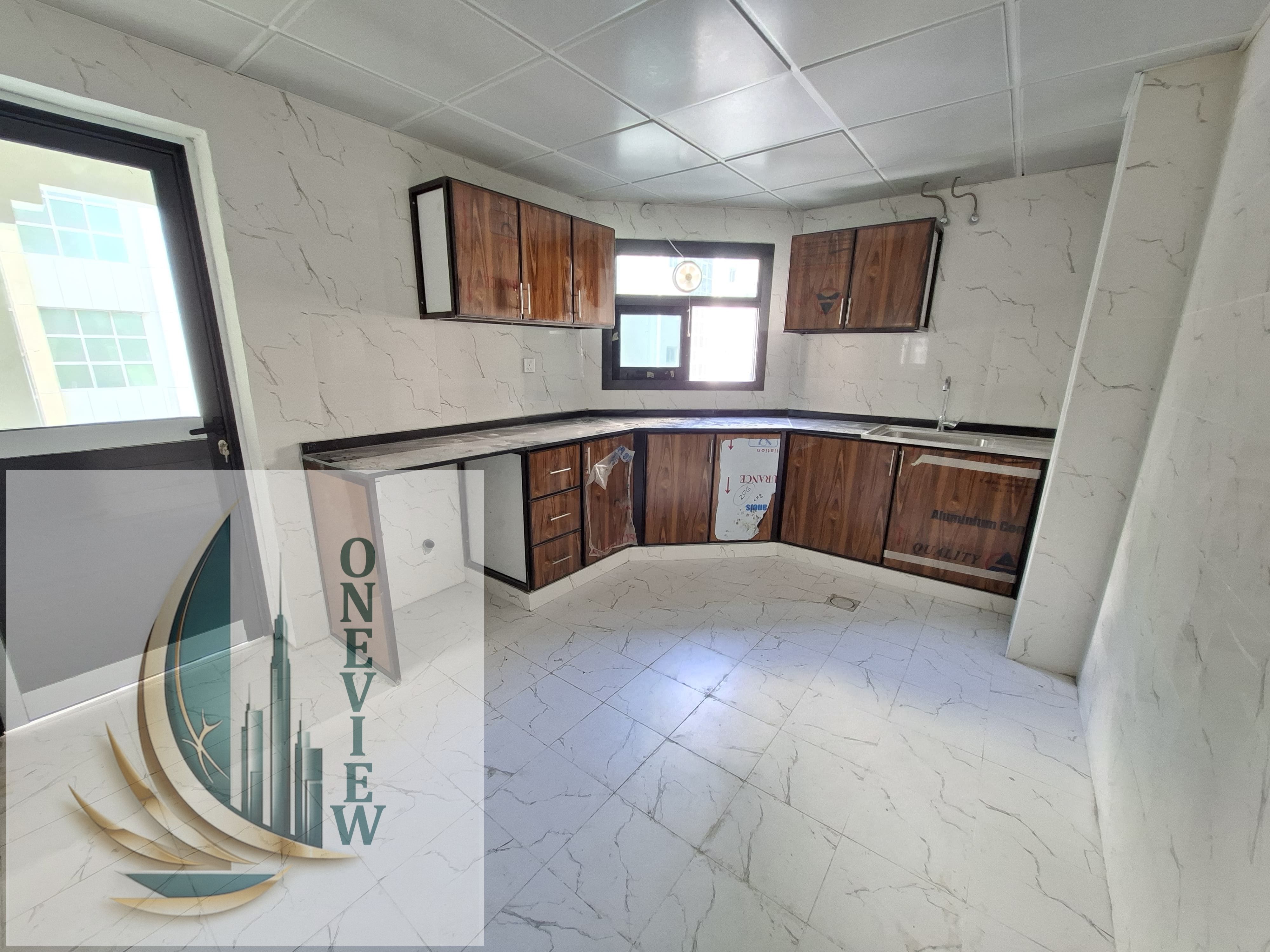 No deposit specious flat 1 BEDROOM HALL family just 27990