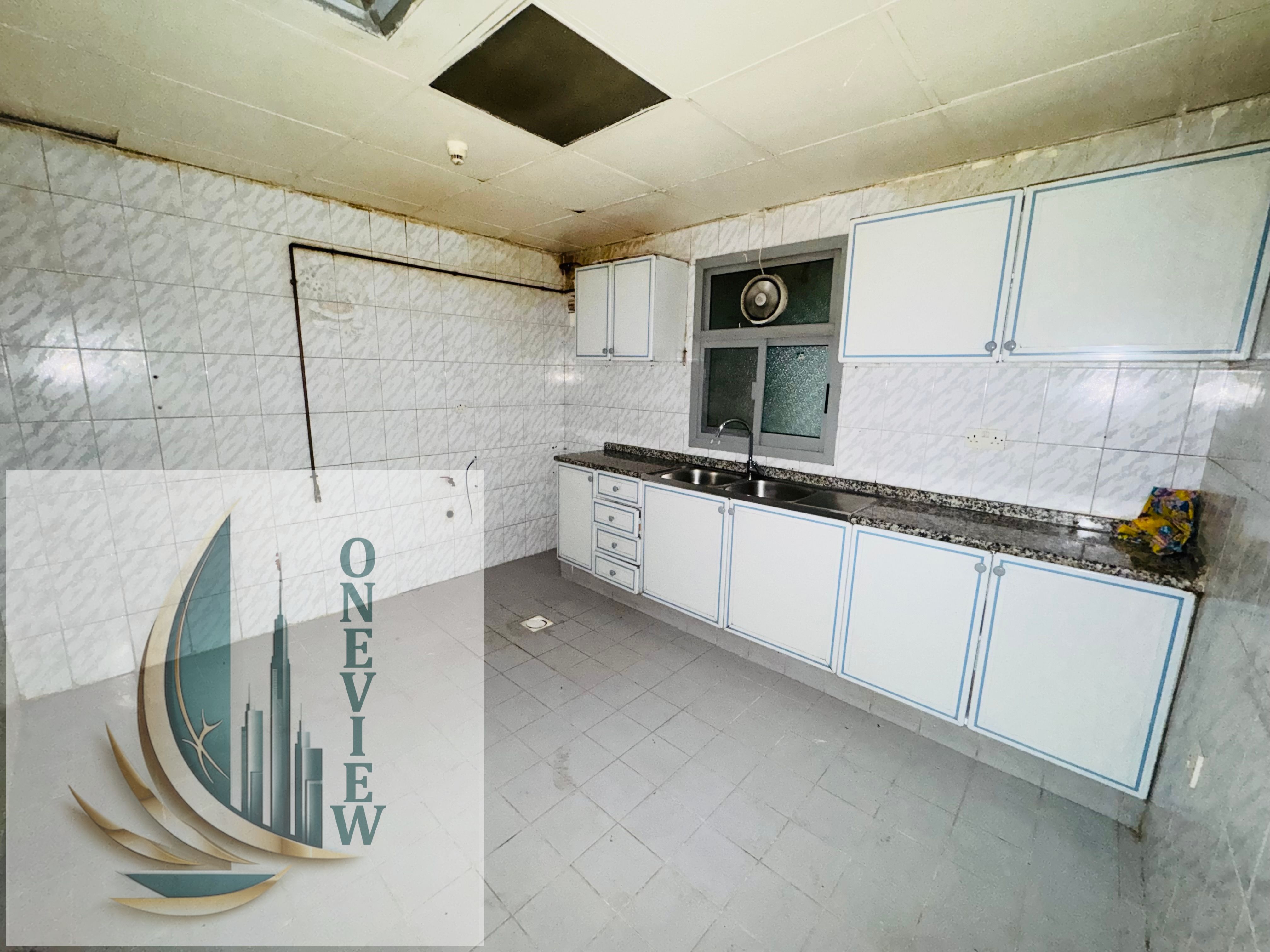SPECIAL OFFER CHILLER FREE//SPACIOUS 2BHK IN ONLY 42000/-NEAR ABU SHAGARA PARK