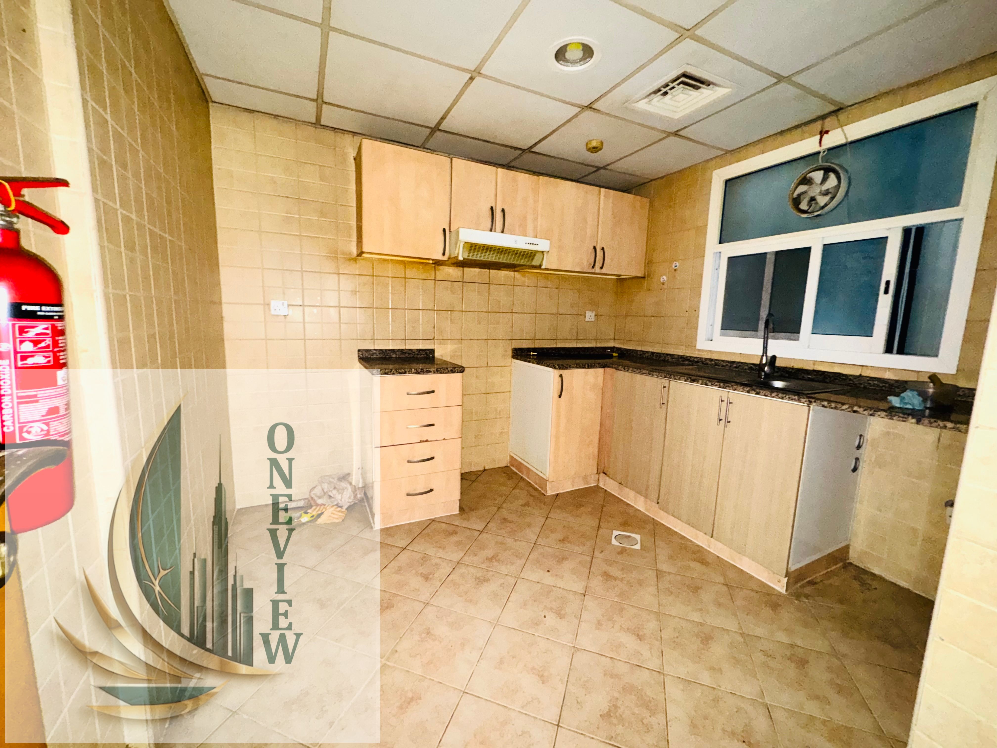 PRIME LOCATION//CENTRAL AC//FULL FAMILY BUILDING//SPACIOUS 2BHK WITH BALCONY IN ONLY 39990/-NEAR ABU SHAGARA PARK