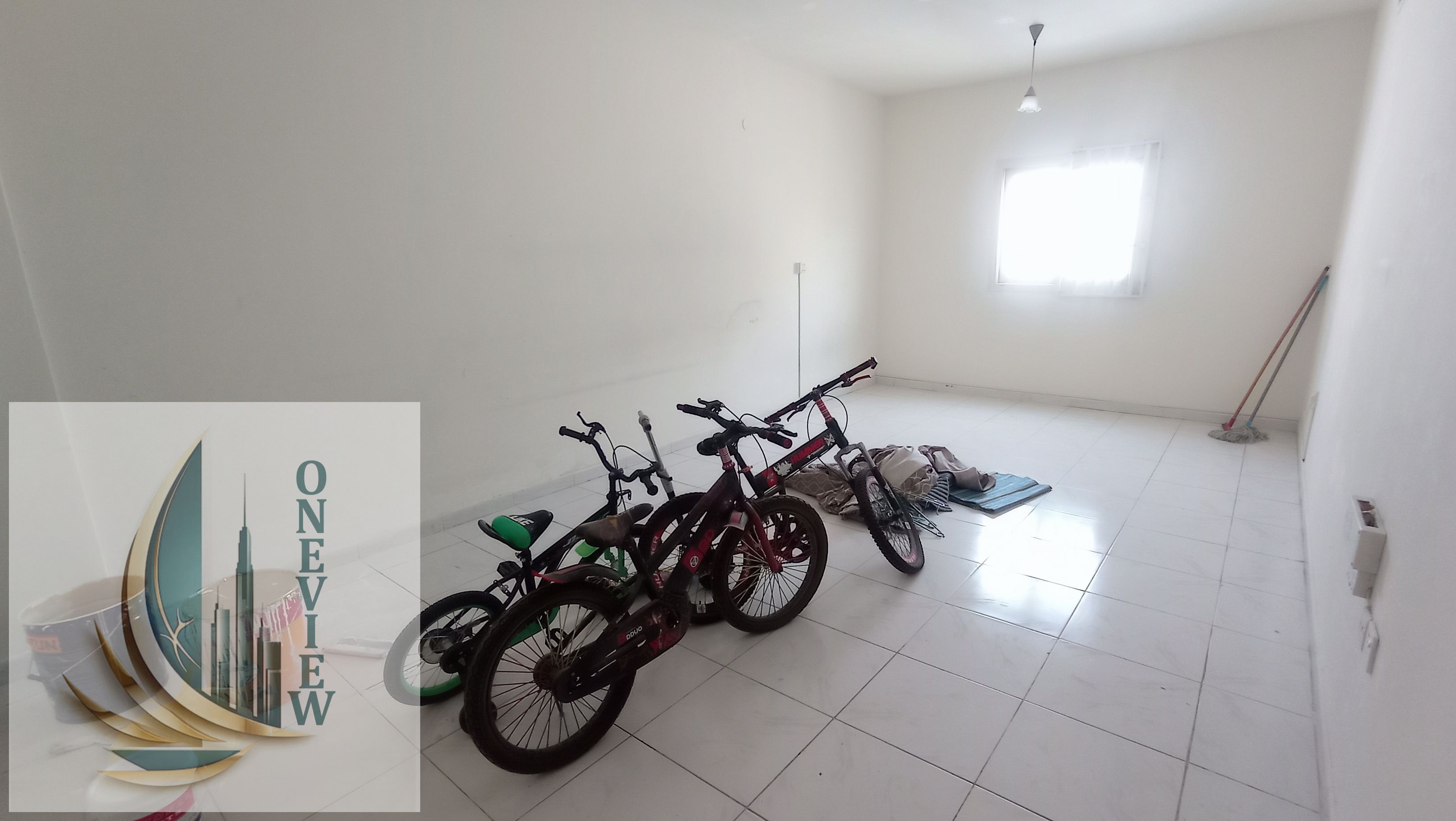 HOT OFFER 1BHK WITH 2 BATHROOM FAMILY BUILDING RENT 30K